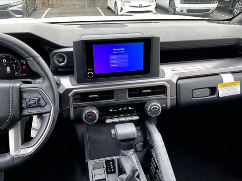 Certified 2025 Toyota 4Runner SR5 image 6