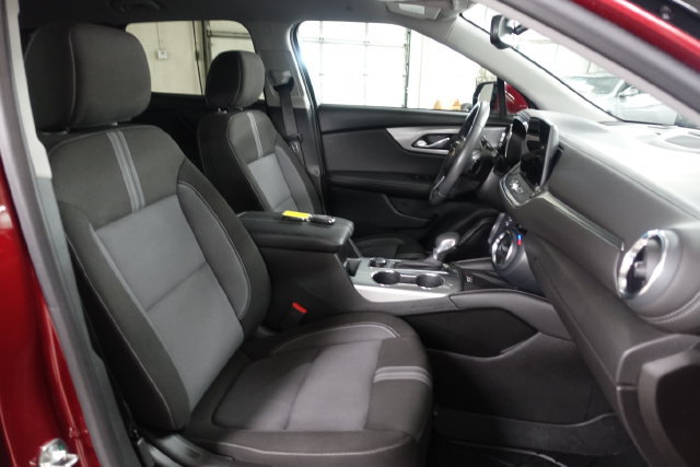 Used 2024 Chevrolet Blazer LT w/ Convenience Package FWD image 26