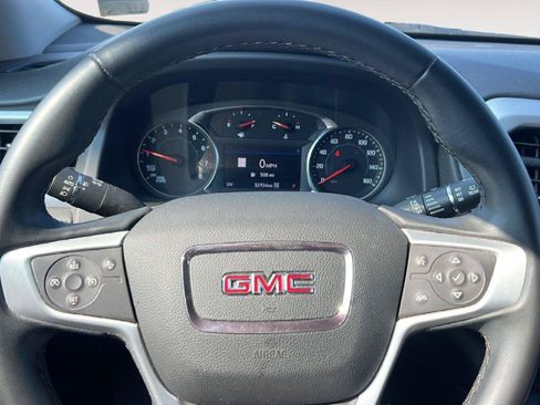 Used 2023 GMC Acadia SLT AWD/4WD image 12