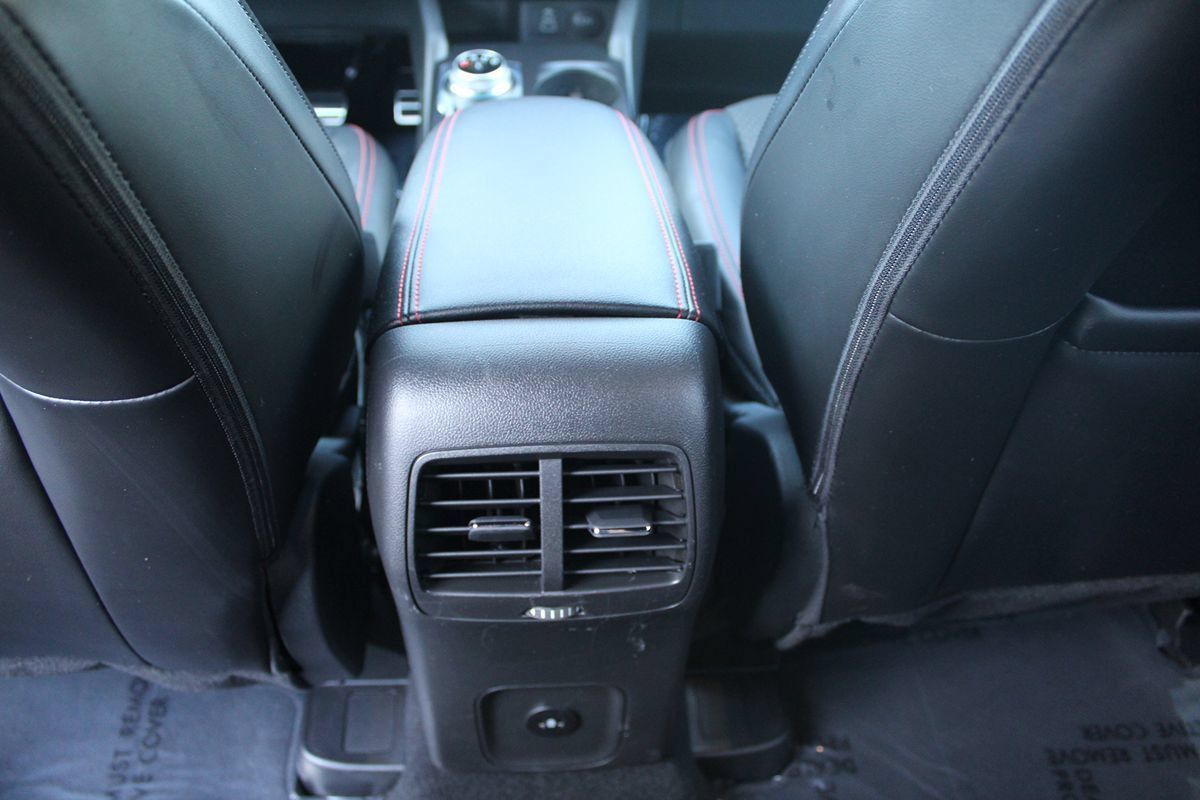 Used 2024 Ford Escape ST-Line w/ Equipment Group 301A FWD image 25