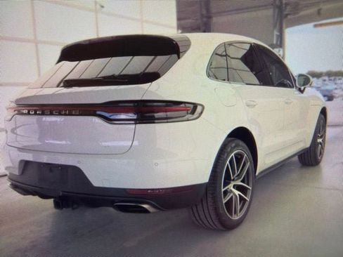 Used 2019 Porsche Macan AWD/4WD image 3