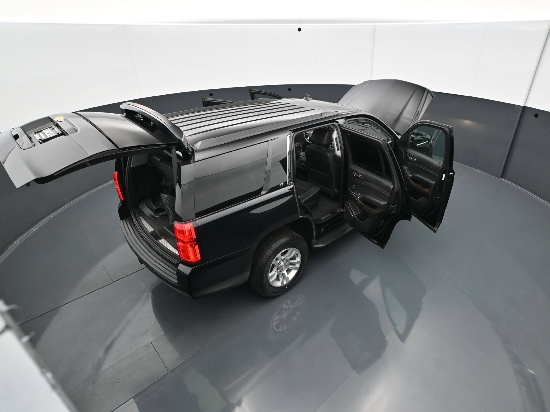 Used 2019 Chevrolet Tahoe LT AWD/4WD image 40