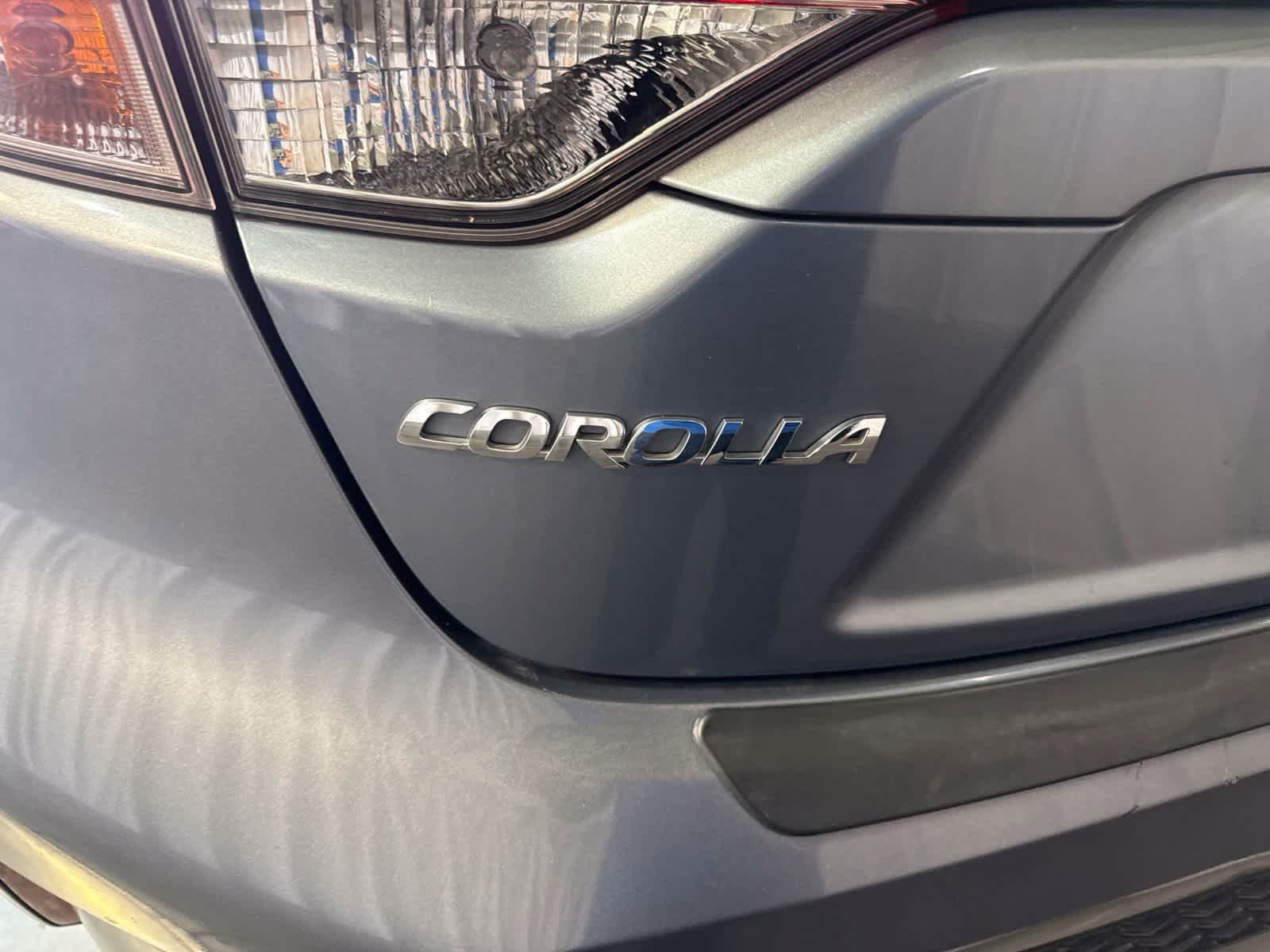 Used 2020 Toyota Corolla SE w/ Carpet Mat Package (TMS) FWD image 14