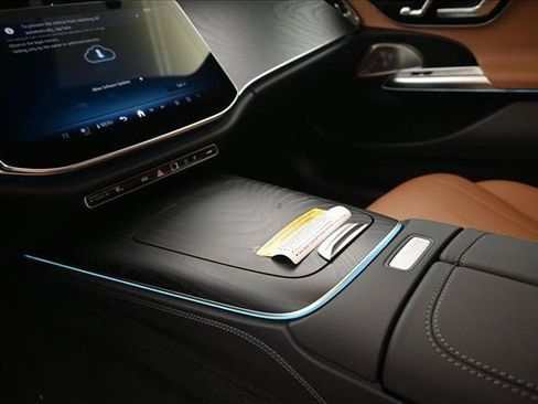 New 2026 Mercedes-Benz E 350 4MATIC Sedan image 12