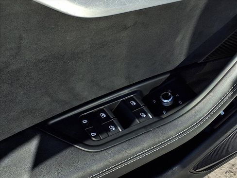 Used 2020 Audi A4 2.0T Prestige w/ Prestige Package image 16