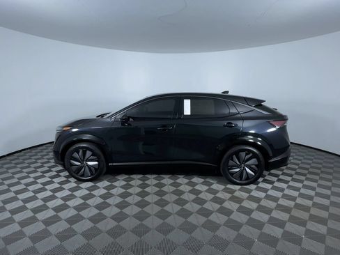 Used 2024 Nissan Ariya AWD image 5