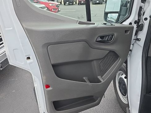 Used 2023 Ford Transit 250 148 High Roof RWD image 6