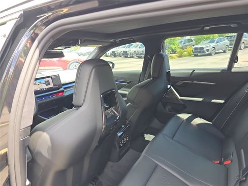 Used 2026 BMW M5 Touring w/ M Driver's Package AWD/4WD image 16