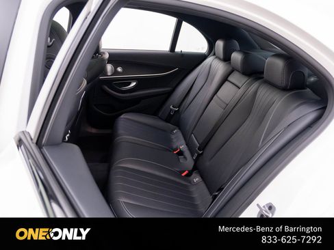 Used 2019 Mercedes-Benz E 300 4MATIC image 18