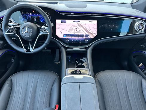 New 2026 Mercedes-Benz EQS 400 4MATIC SUV image 14