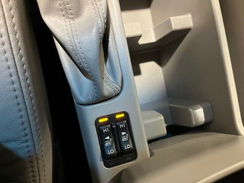 Used 2013 Subaru Forester 2.5X Limited image 35