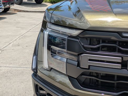 Certified 2024 Ford F150 Raptor AWD/4WD image 9
