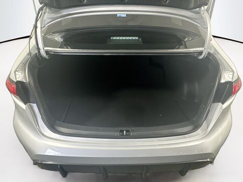 Used 2024 Toyota Corolla SE w/ SE Premium Package FWD image 27