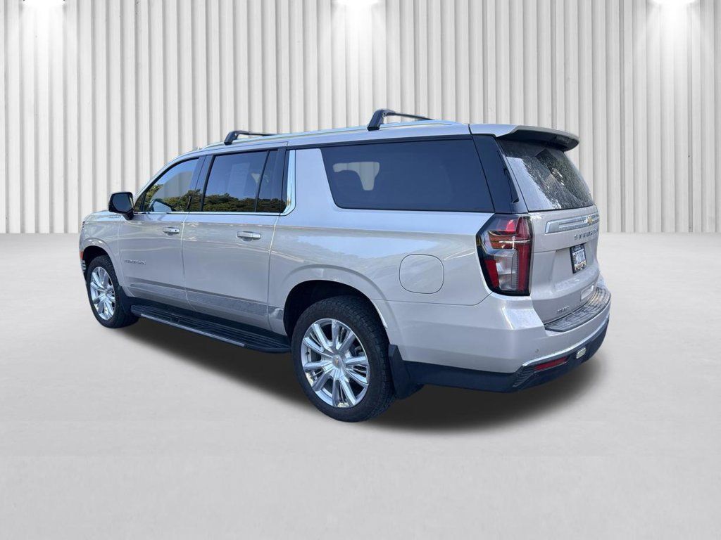 Used 2023 Chevrolet Suburban High Country w/ Max Trailering Package AWD/4WD image 5