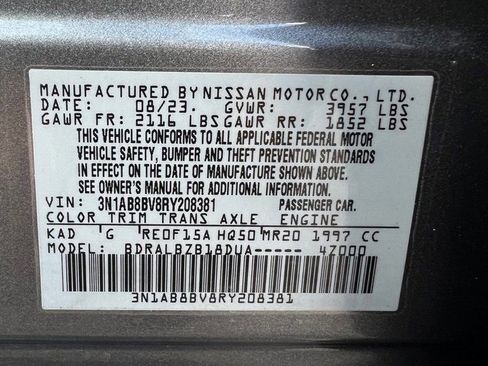 Used 2024 Nissan Sentra S image 16