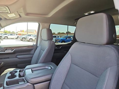 Used 2024 GMC Sierra 1500 Elevation w/ LPO, Elevation Black Package RWD image 11