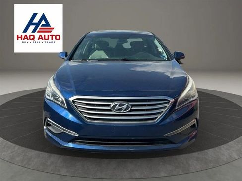 Used 2015 Hyundai Sonata SE w/ Option Group 02 FWD image 2