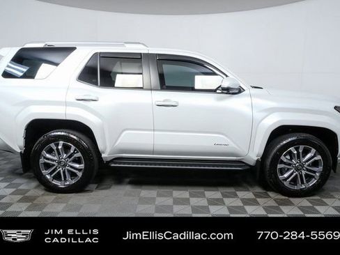 Used 2025 Toyota 4Runner Limited image 2