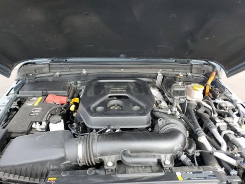 Used 2025 Jeep Wrangler Unlimited Rubicon 4xe w/ Safety Group image 11