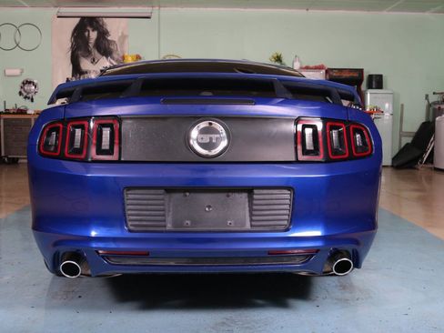 Used 2014 Ford Mustang GT Premium w/ Accessory Package 5 image 19