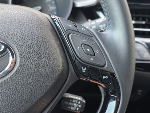 Used 2021 Toyota C-HR Nightshade image 28