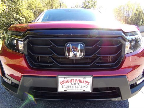 Used 2022 Honda Ridgeline Sport image 4