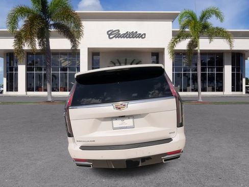 Certified 2024 Cadillac Escalade ESV Premium Luxury RWD image 12