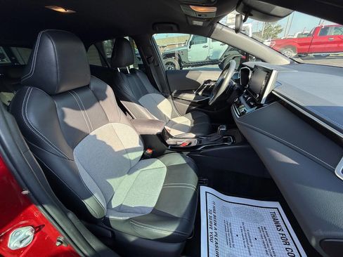 Used 2022 Toyota Corolla XSE image 10