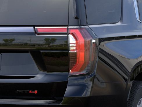 New 2026 GMC Yukon AT4 Ultimate AWD/4WD image 11