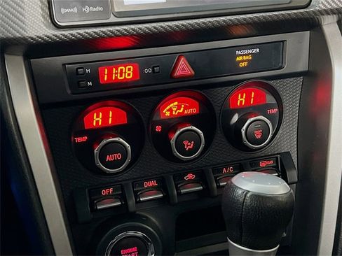 Used 2015 Subaru BRZ Limited w/ Popular Package #2B image 17