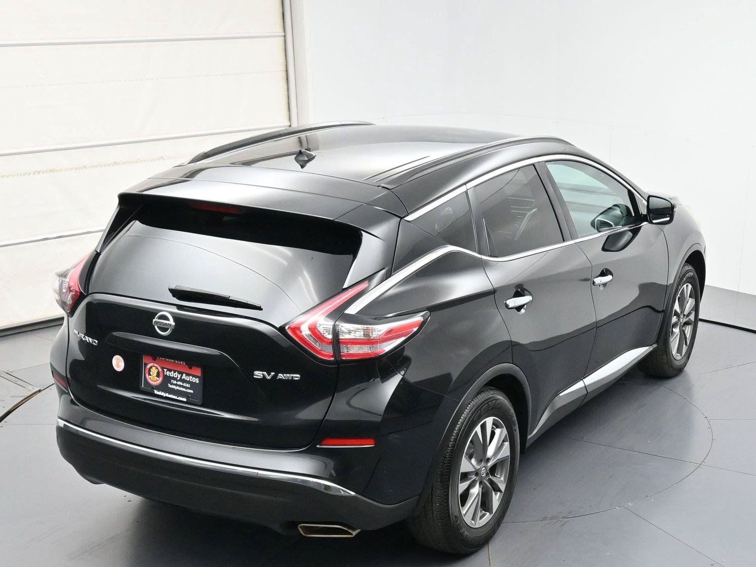 Used 2016 Nissan Murano SV AWD/4WD image 33