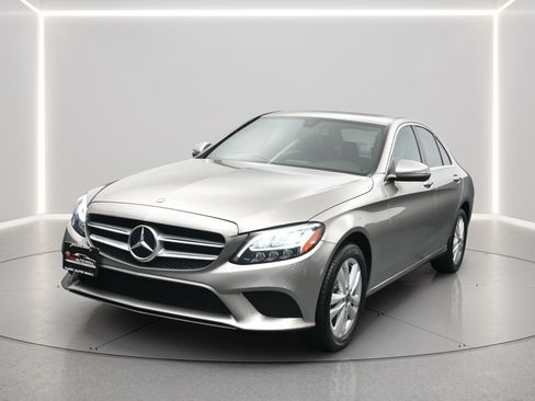 Used 2019 Mercedes-Benz C 300 4MATIC Sedan image 1