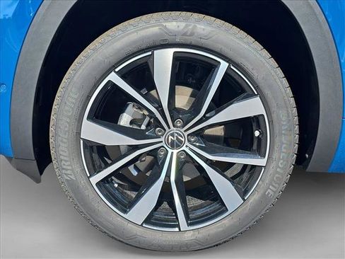 New 2026 Volkswagen Atlas SEL Premium R-Line AWD/4WD image 10
