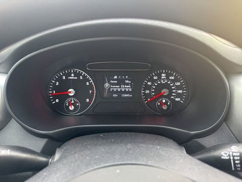 Used 2016 Kia Sorento LX image 14