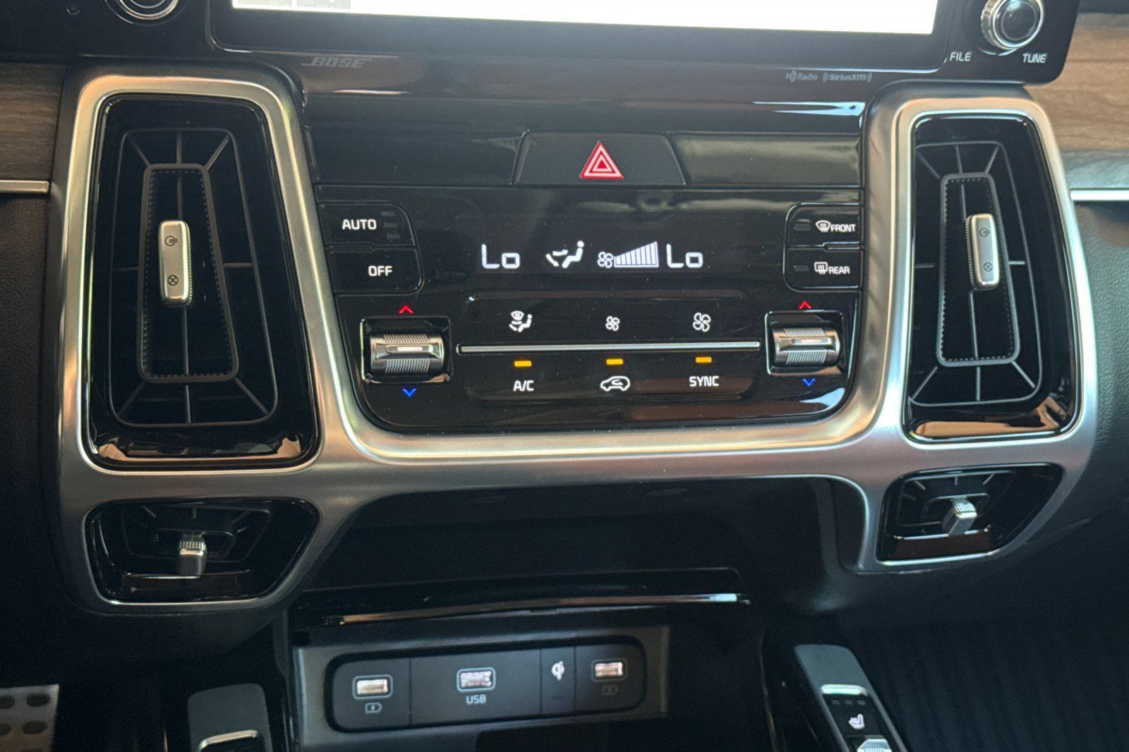Used 2021 Kia Sorento SX Prestige AWD/4WD image 22