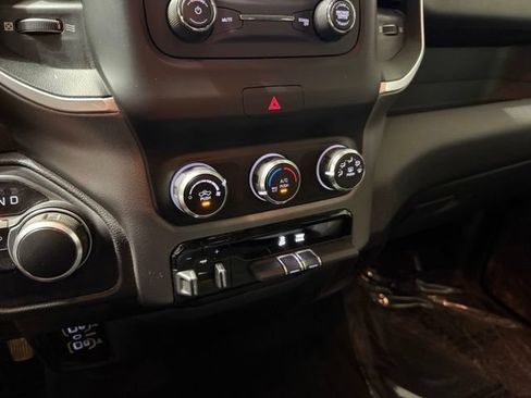 Used 2019 RAM 2500 Big Horn AWD/4WD image 16
