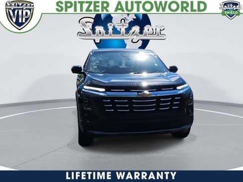 New 2026 Chevrolet Equinox LT w/ Convenience Package II AWD/4WD image 3