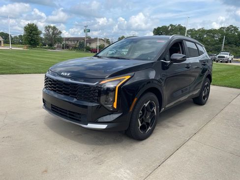 New 2027 Kia Sportage EX AWD/4WD image 2