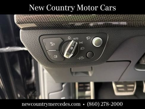 Used 2024 Audi SQ5 Prestige w/ Prestige Package AWD/4WD image 13