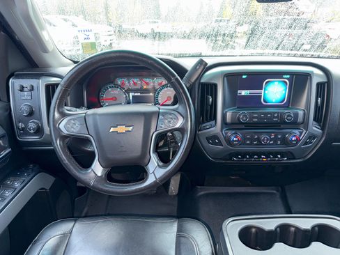 Used 2015 Chevrolet Silverado 3500 LT w/ LT Convenience Package image 12