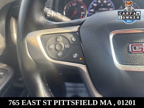 Used 2023 GMC Terrain Denali w/ Denali Premium Package image 17