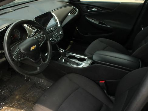 Used 2019 Chevrolet Malibu LT FWD image 10