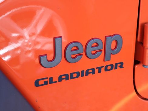 Used 2020 Jeep Gladiator Rubicon image 4