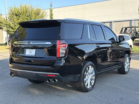Used 2021 Chevrolet Tahoe High Country w/ Premium Package AWD/4WD image 3