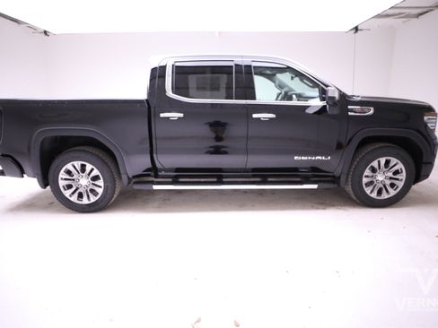 New 2026 GMC Sierra 1500 Denali w/ Technology Package image 6