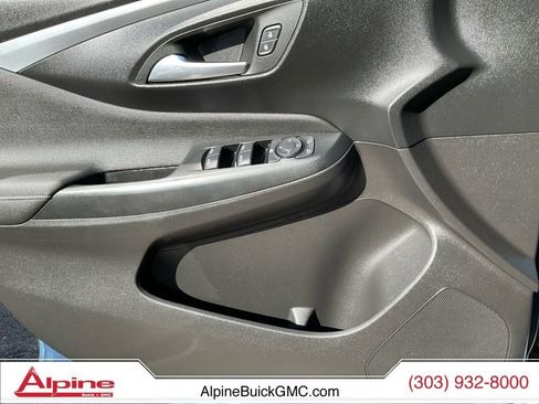 Used 2025 Buick Envista Preferred FWD image 19
