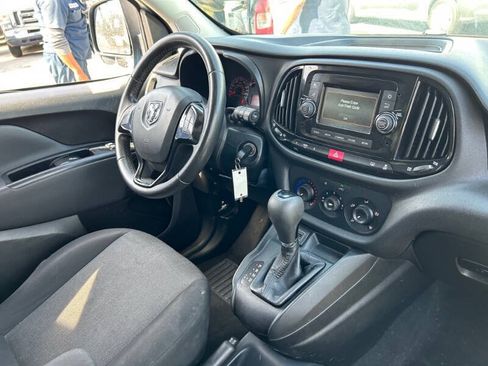 Used 2017 RAM ProMaster City Tradesman SLT w/ Rear Back-up Camera Group FWD image 10