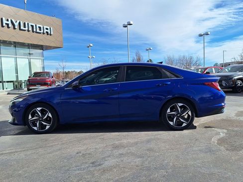 Certified 2021 Hyundai Elantra Limited image 6