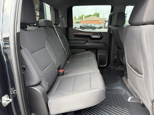Certified 2023 Chevrolet Silverado 1500 RST AWD/4WD image 16
