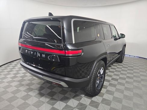 Used 2024 Rivian R1S Adventure AWD/4WD image 5